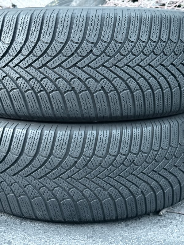Bridgestone Blizzak 6 225/55 18