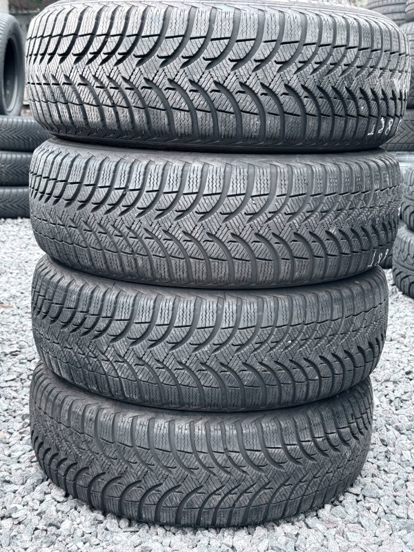 Michelin Alpin A4 185/65 15