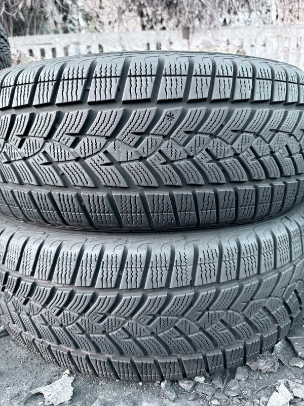 Goodyear Perfomance + 215/60 17