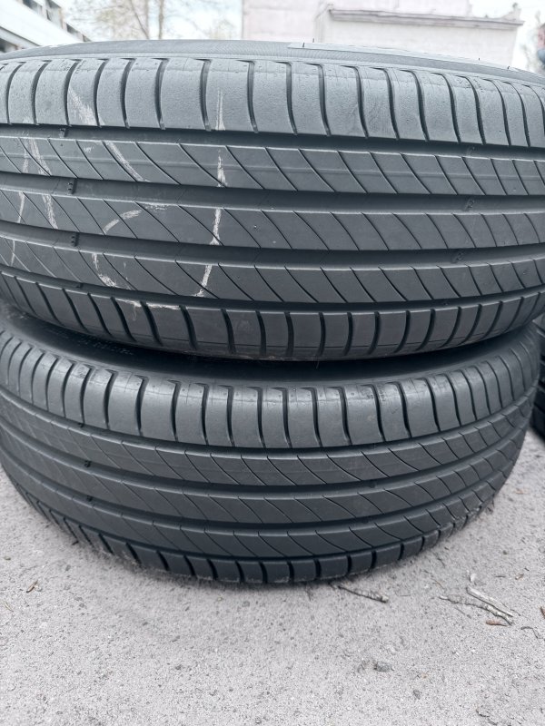 Michelin Primacy 4 195/65 16