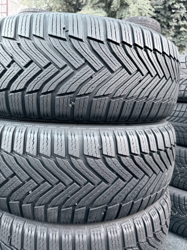 Michelin Alpin 6 215/55 17