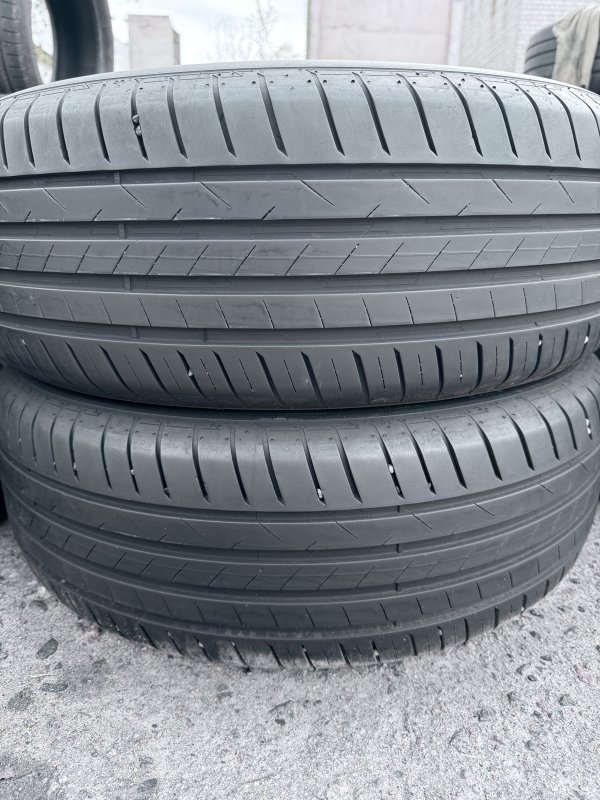 Vredestein Ultrac 215/55 18