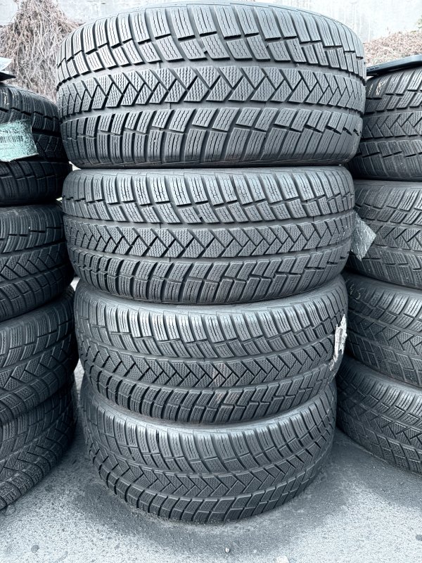 Vredestein Wintrac Pro 235/45 18