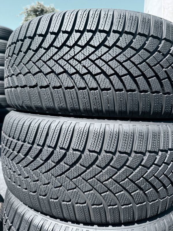 Bridgestone Blizzak LM005 225/45 17