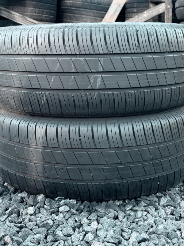 Goodyear Efficient Grip 205/55 16