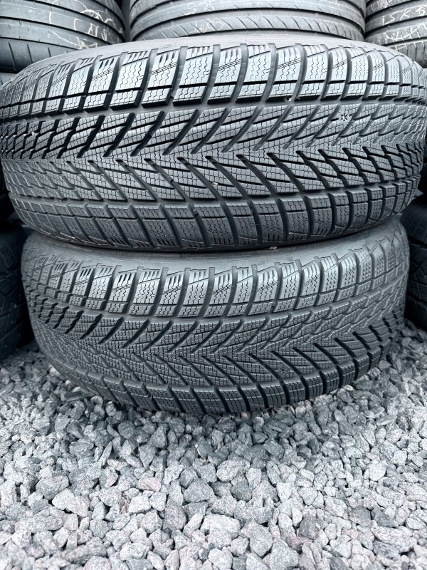 Goodyear Perfomance 3 205/55 16