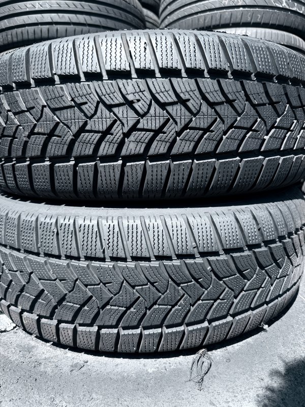Dunlop Winter Sport 5 215/60 17