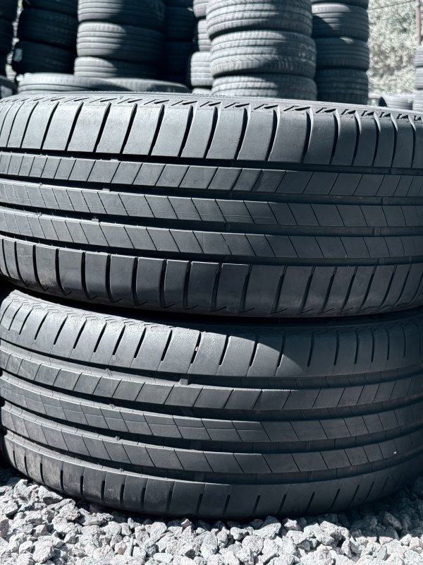 Bridgestone Turanza T005 235/45 18