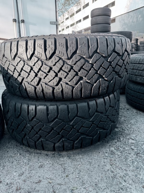 Goodyear Wrangler 255/55 19