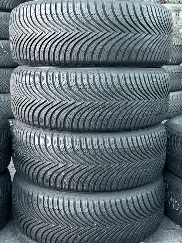 Michelin Alpin 5 215/55 17