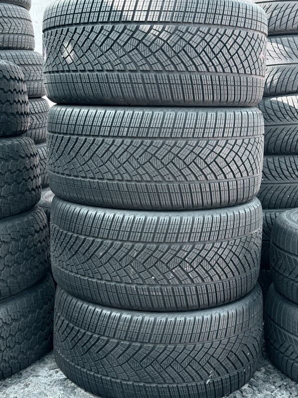 Goodyear UltraGrip Perfomance Gen 1 285/40 20