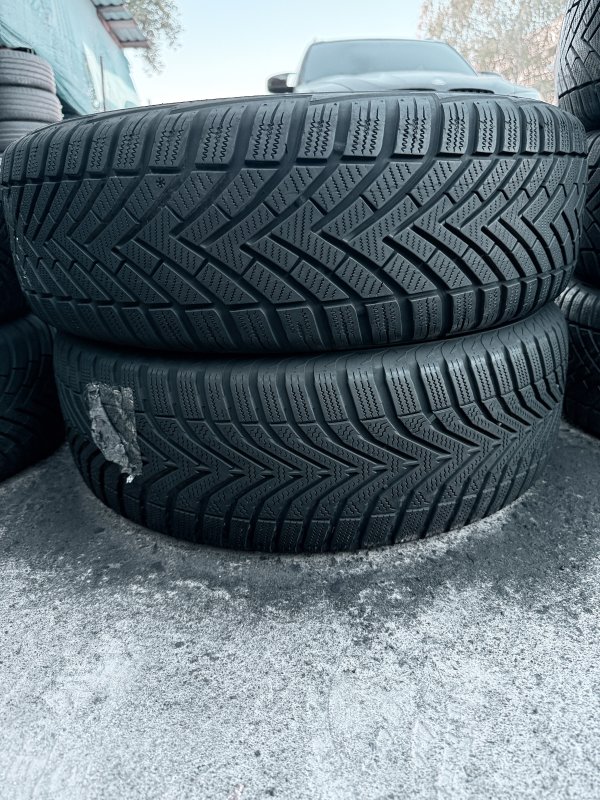 Vredestein Wintrac 215/65 16