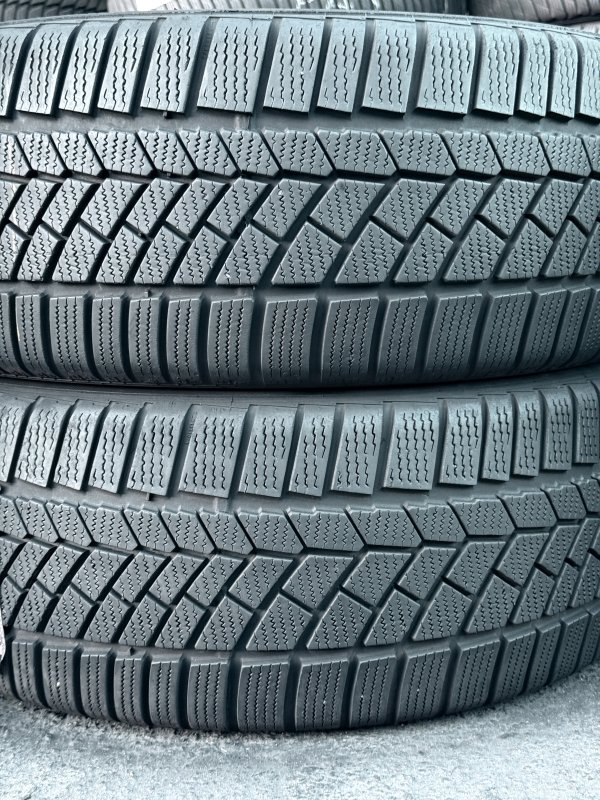 Continental TS830P RSC 225/45 18