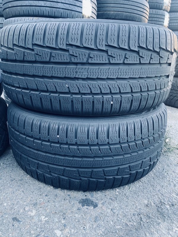 Nokian WRD3 235/45 17