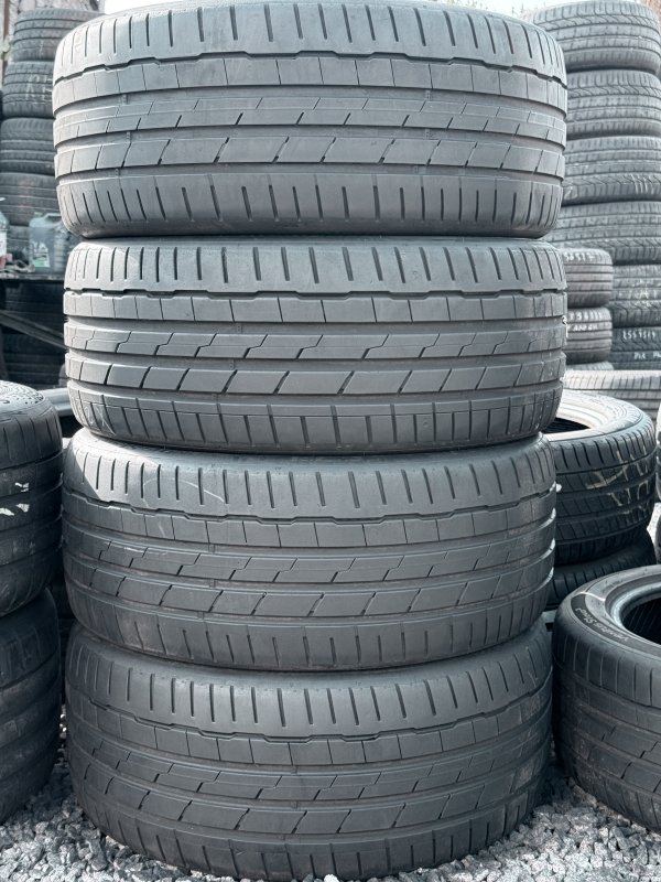 Hankook Ventus S1 Evo3 235/40 19