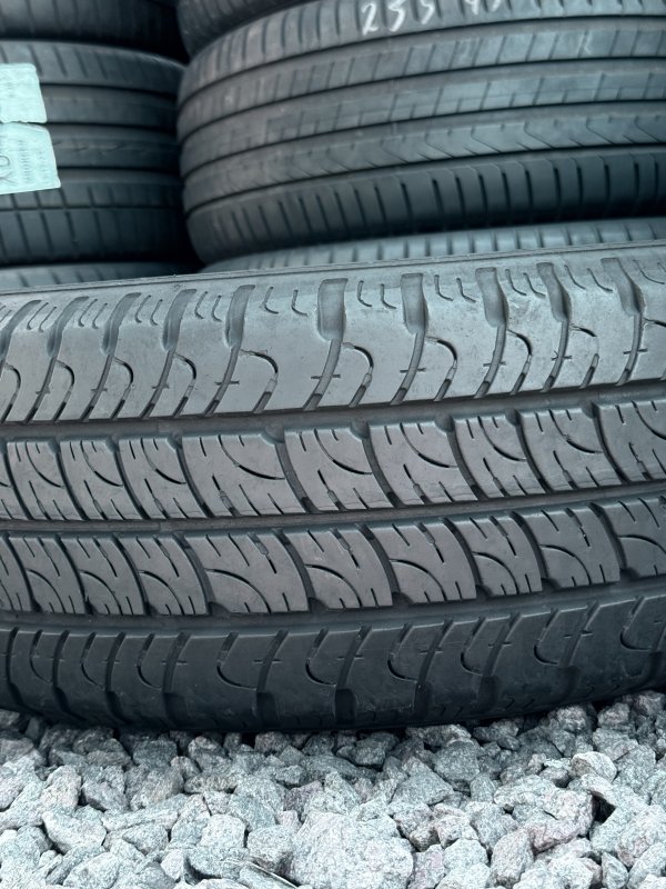 Goodyear Marathon 215/65 16
