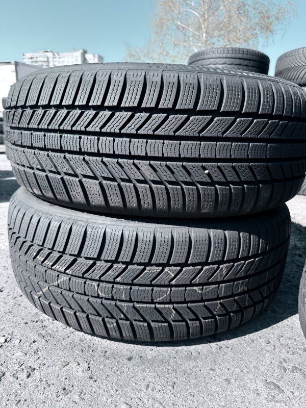 Continental TS870P 235/50 19