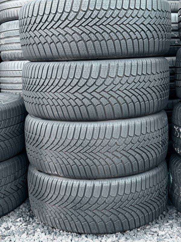Bridgestone Blizzak 6 245/45 19