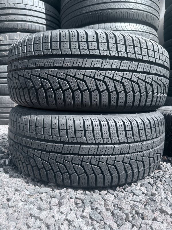 Hankook Winter Icept Evo 2 205/55 16
