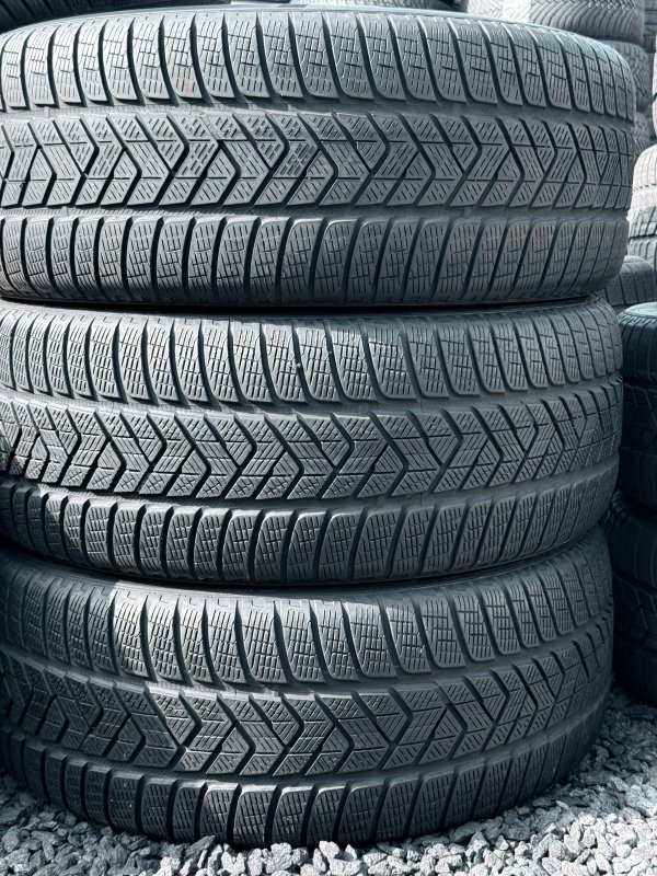 Pirelli Scorpion Winter 255/50 20
