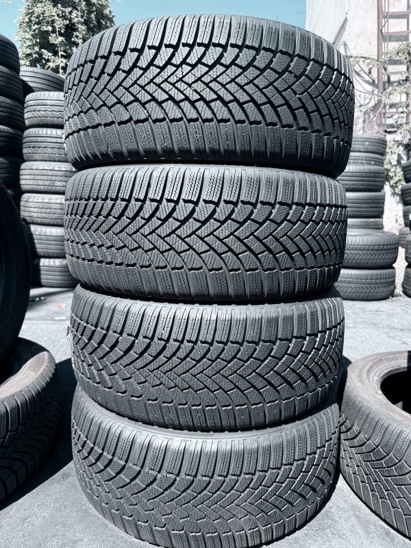 Bridgestone Blizzak LM005 225/45 17