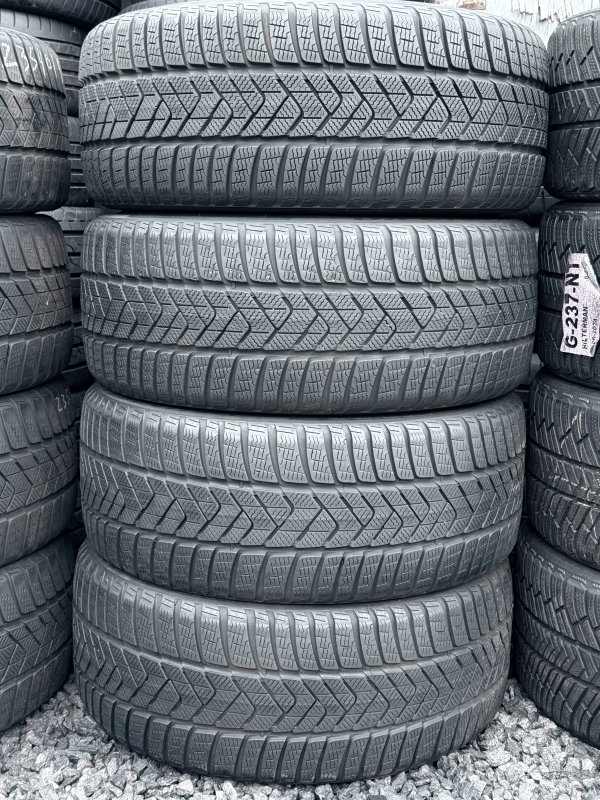 Pirelli SottoZero 3 Elect Шумка 235/40 19