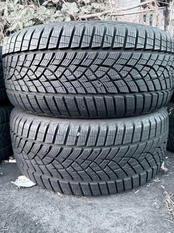 Goodyear Perfomance + 225/45 17