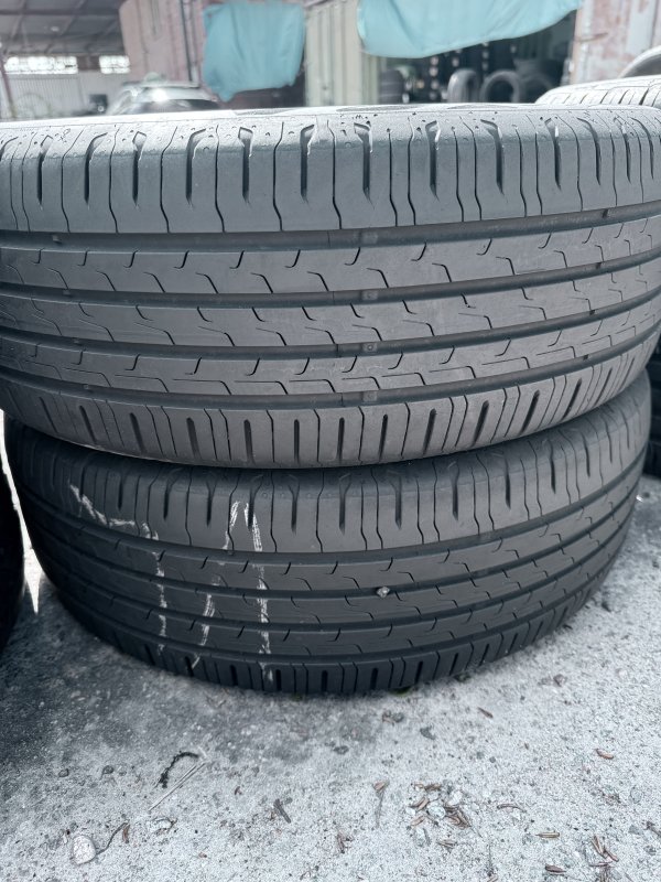 Continental EcoContact 6 205/55 17