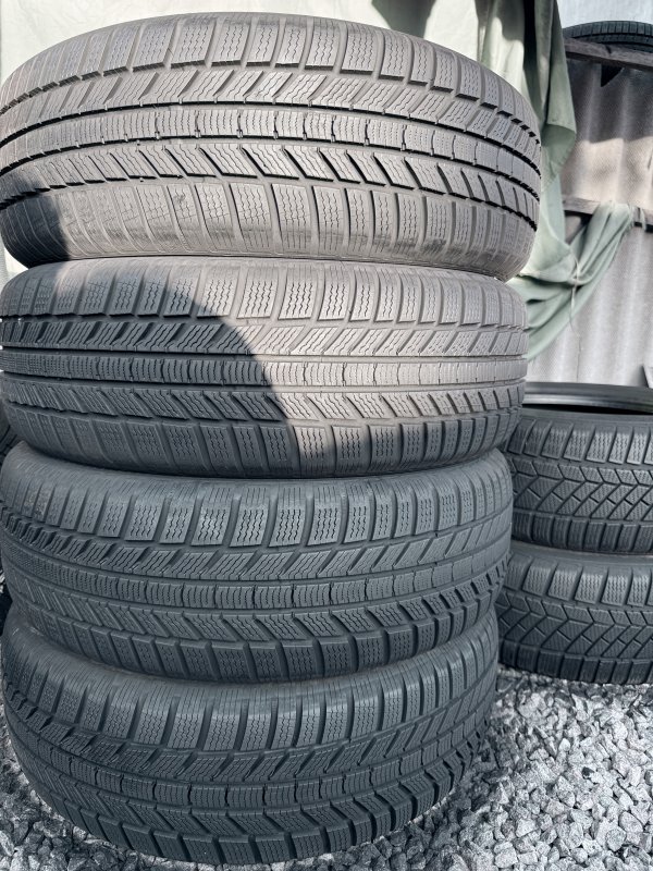 Continental TS870 215/65 16