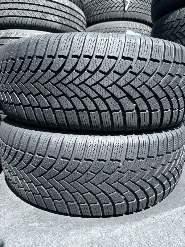 Bridgestone Blizzak 235/60 18