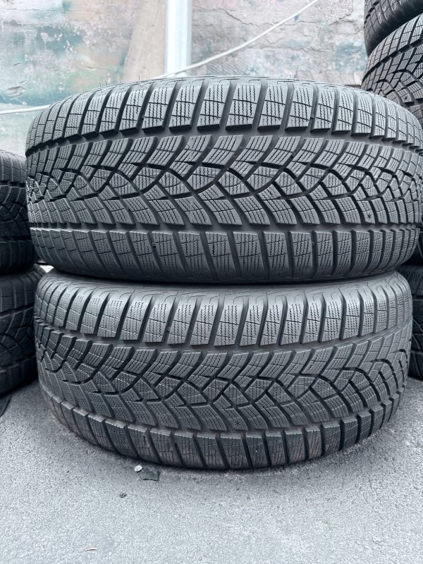Goodyear Perfomance + 255/45 20