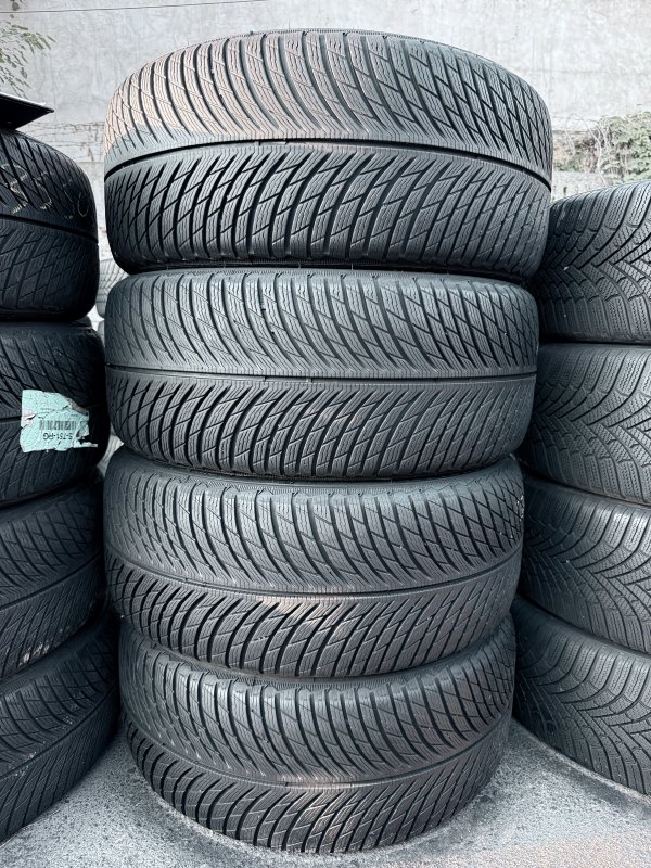 Michelin Pilot Alpin 5 255/40 20