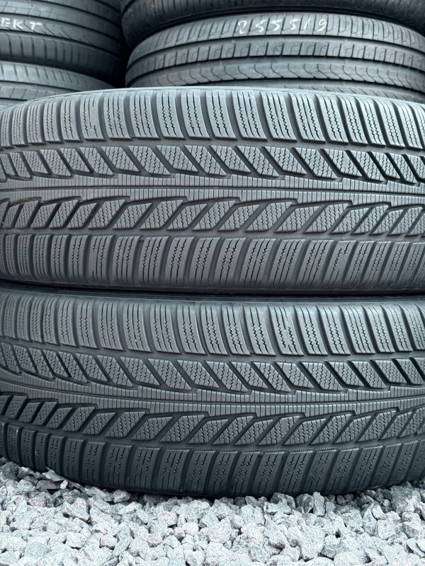 Hankook Icept ION 235/45 21