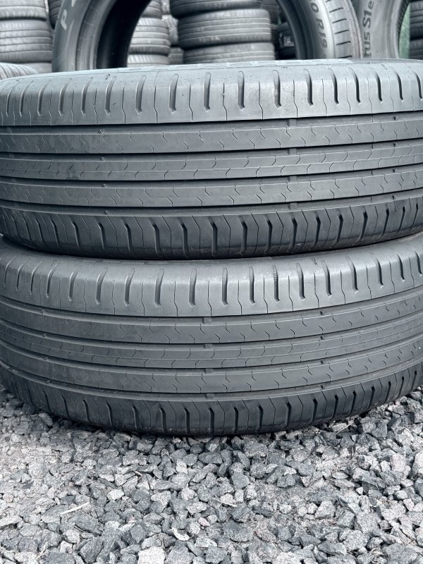 Continental EcoContact 5 215/60 17