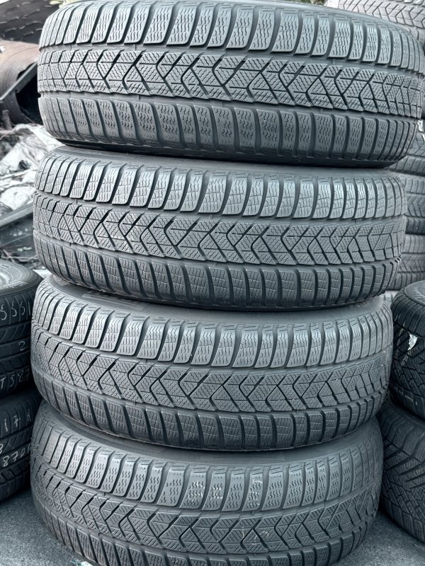 Pirelli Sottozero 3 RSC 225/55 17