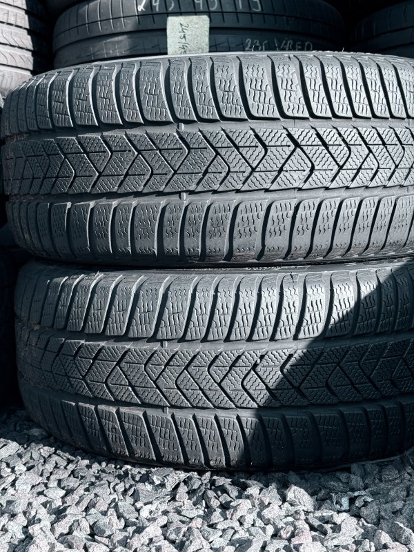 Pirelli Sottozero 3 RSC 245/40 19