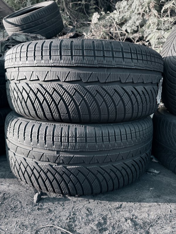 Michelin PA4 245/45 18