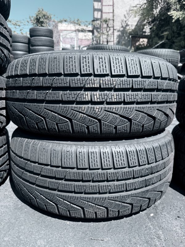 Pirelli Winter w210 RSC 225/50 17
