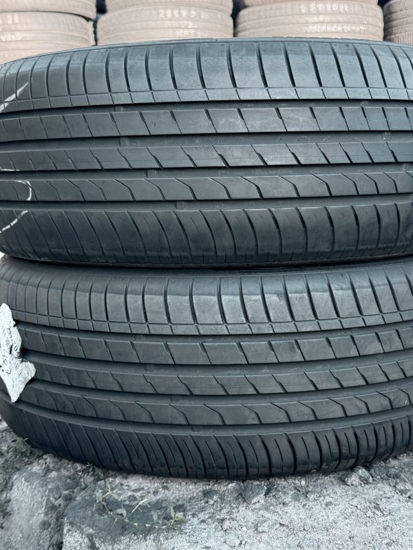 Nexen Nfera SU1 215/55 17