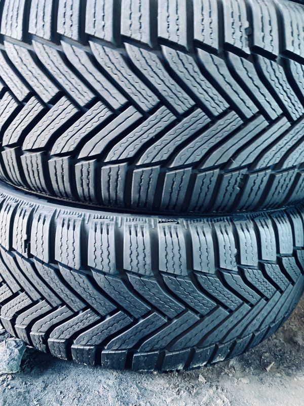 Michelin Alpin 6 205/50 17