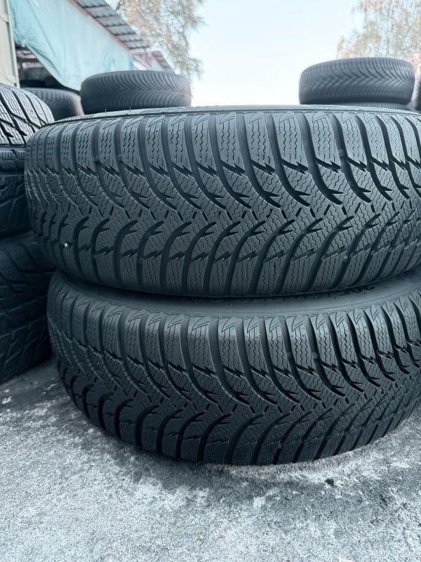 Kumho WinterKraft 205/60 16