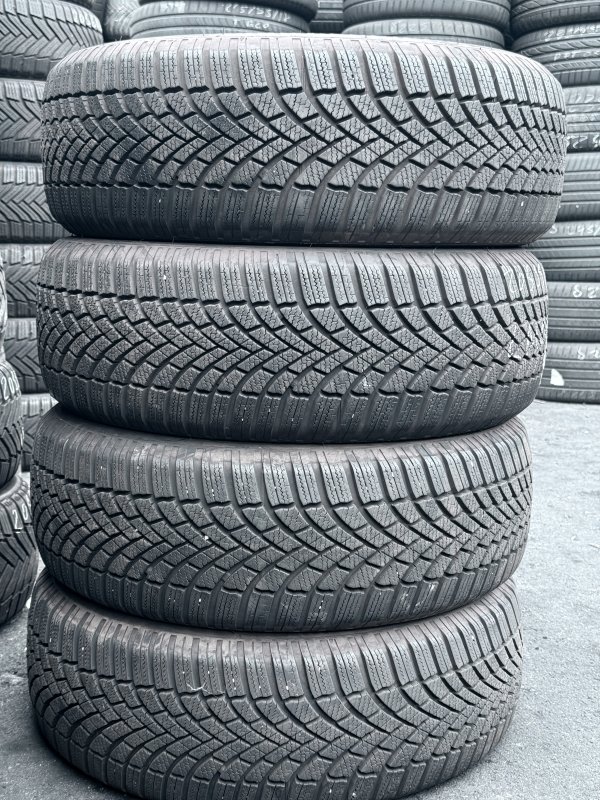 Bridgestone Blizzak LM005 205/55 16
