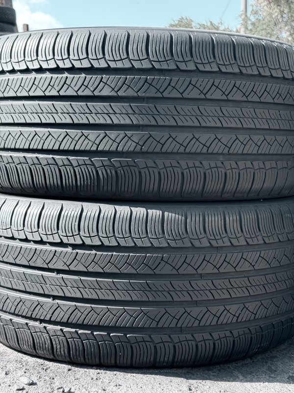 Michelin Latitude Tour HP 265/45 20