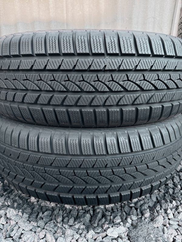 Falken HS439 215/70 16