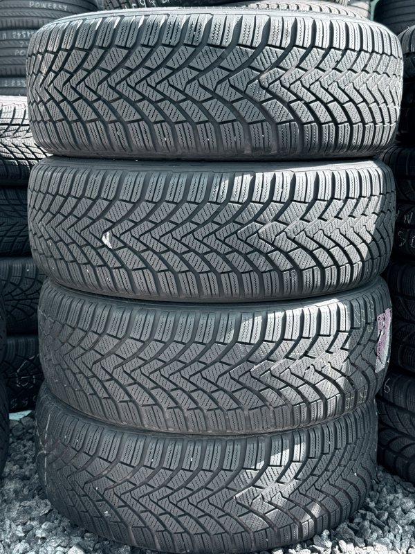 Continental TS850 205/55 16