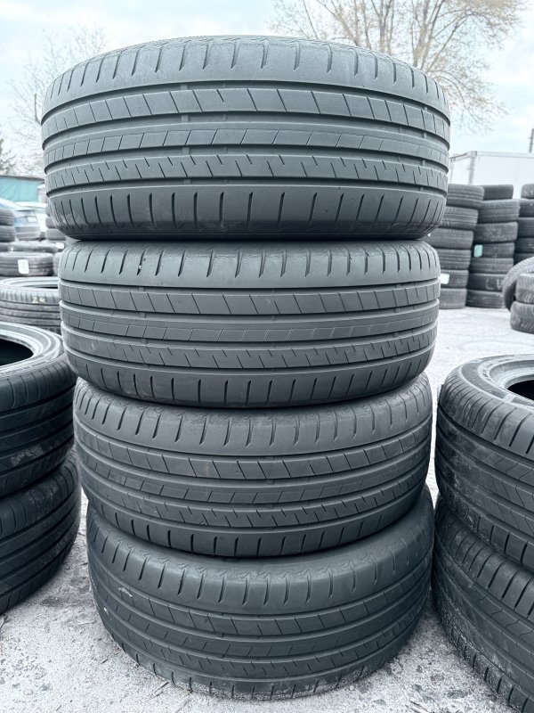 Bridgestone Alenza 001 245/50 19