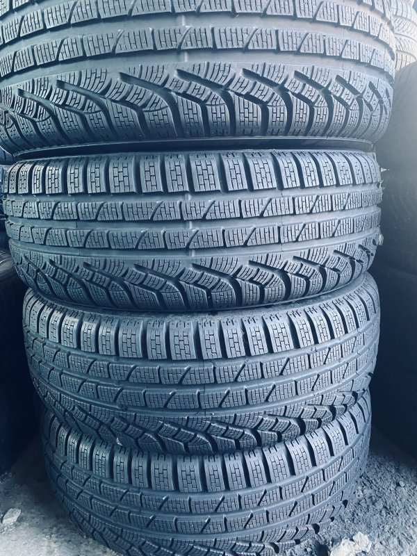 Pirelli Winter 210 215/60 17