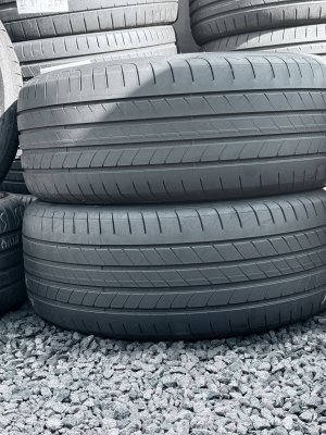 Goodyear Eagle F1 Assymetric 3 265/45 21
