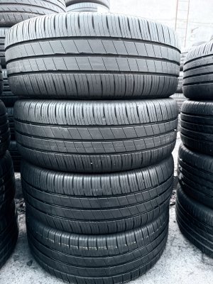 Goodyear Efficient Grip Perfomance 205/55 16