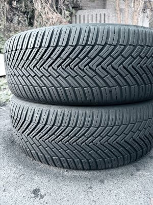 Continental Allseason 235/50 20